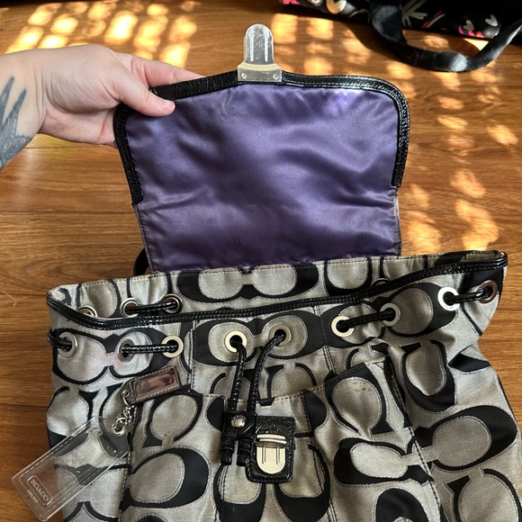 Coach purse backpack authentic - Picture 4 of 14